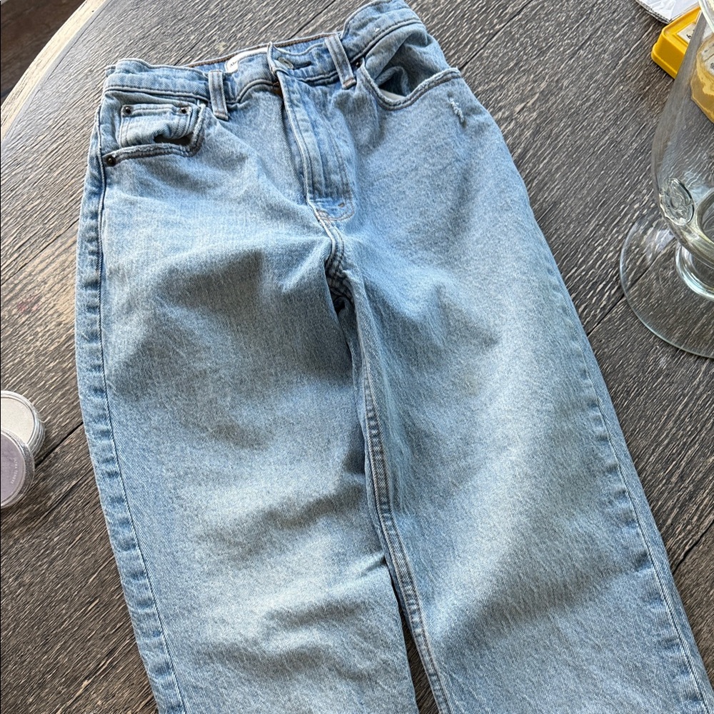 Abercrombie & Fitch 90’s Straight Ultra High Rise - Picture 2 of 5